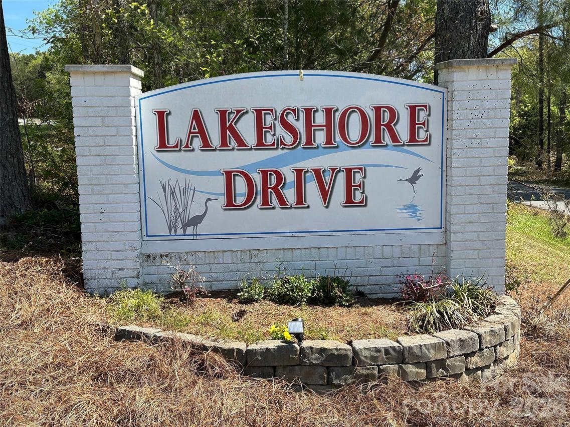 Lot 17 Lakeshore Dr., New London, NC 28127