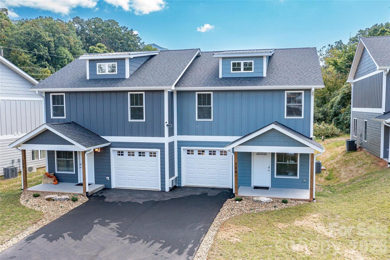 308/312 Jenna Clare Ln., Asheville, NC 28805