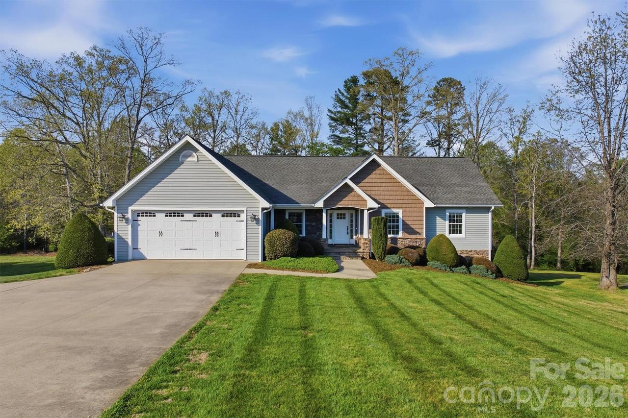 5205 South Oak Cir., Granite Falls, NC 28630
