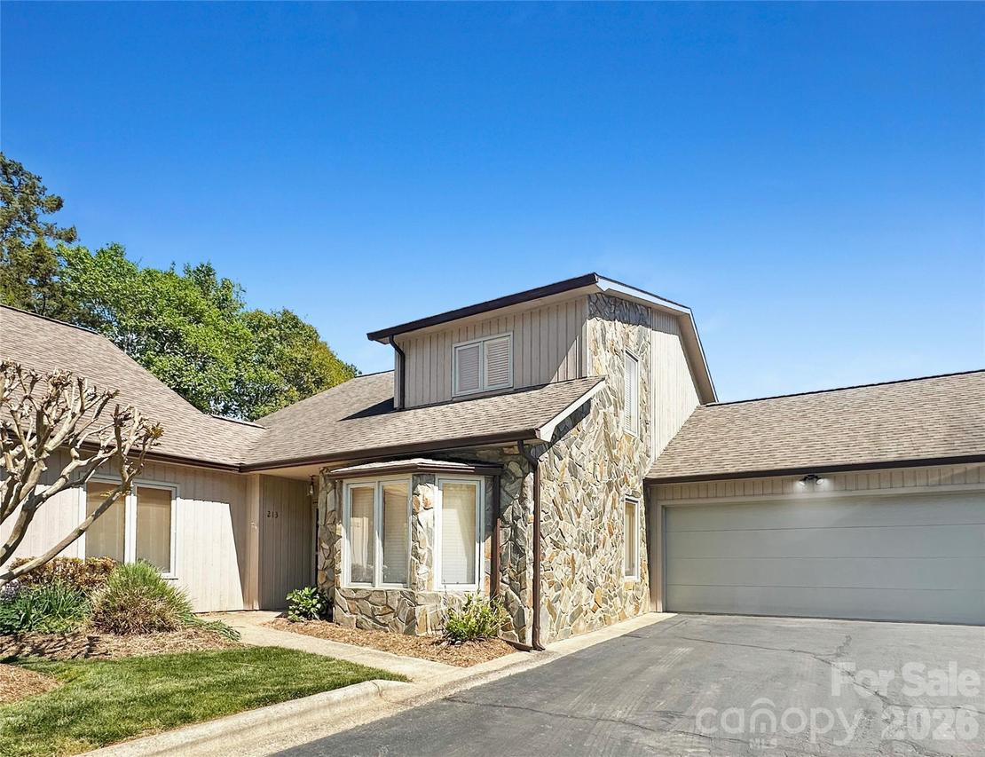 603 29th Ave., Hickory, NC 28601