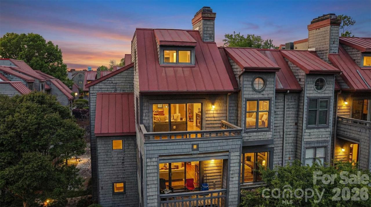 9029 J M Keynes Dr. #61, Charlotte, NC 28262