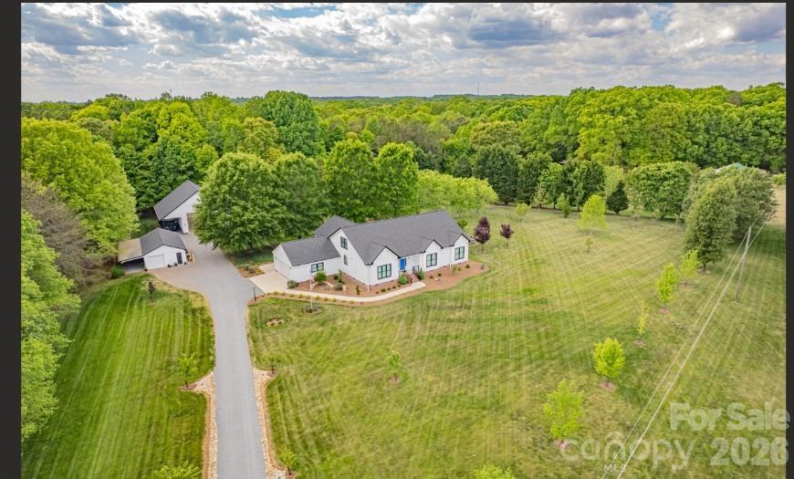 150 Bigham Ln., Statesville, NC 28677