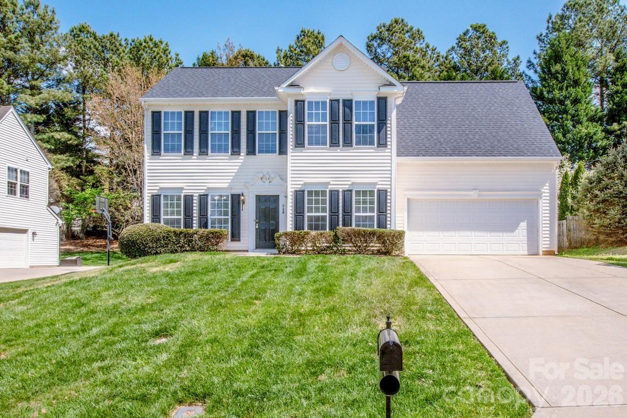 748 Georgie St., Troutman, NC 28166