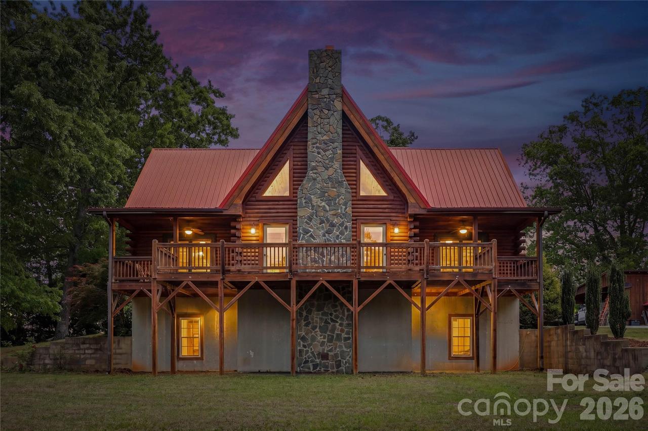 2305 Monteith Ln., Connelly Springs, NC 28612