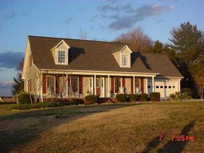 1210 Suzanne Cir., Oakboro, NC 28129