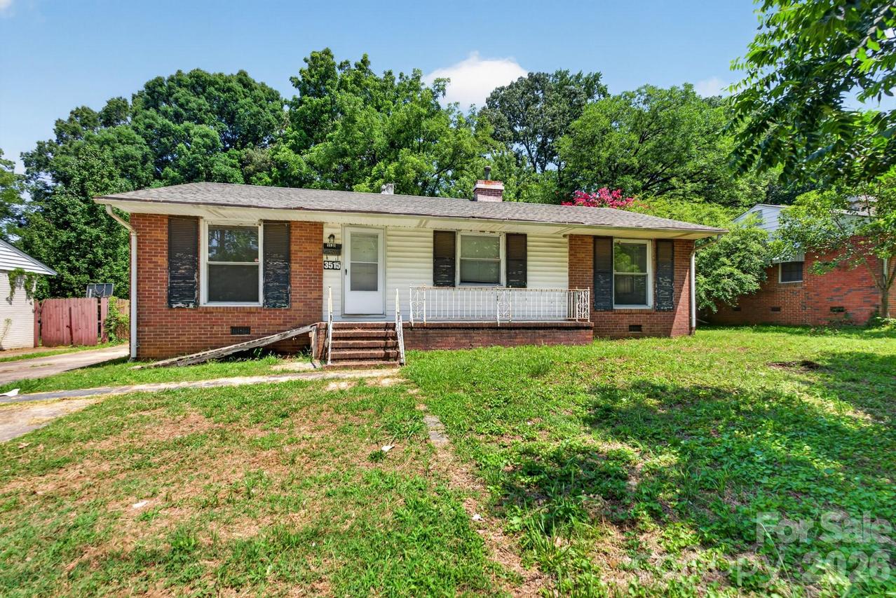 3515 Shamrock Dr., Charlotte, NC 28215