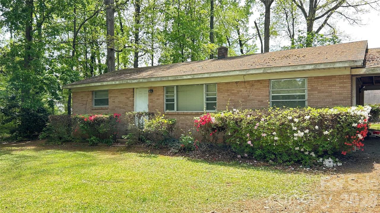 3520 Winslow Dr. #1 & 2, Charlotte, NC 28269