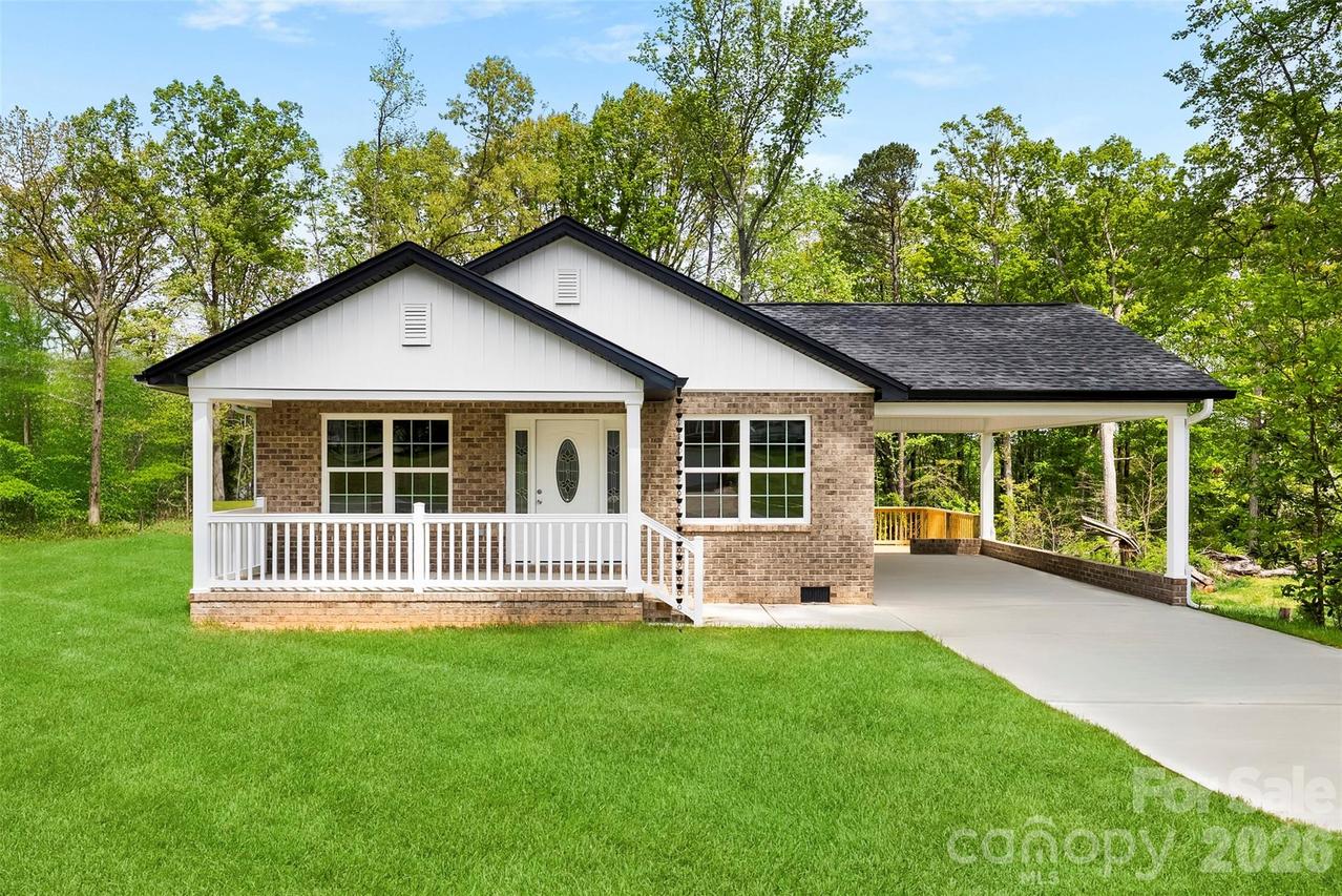 108 W Iowa Ave., Bessemer City, NC 28016