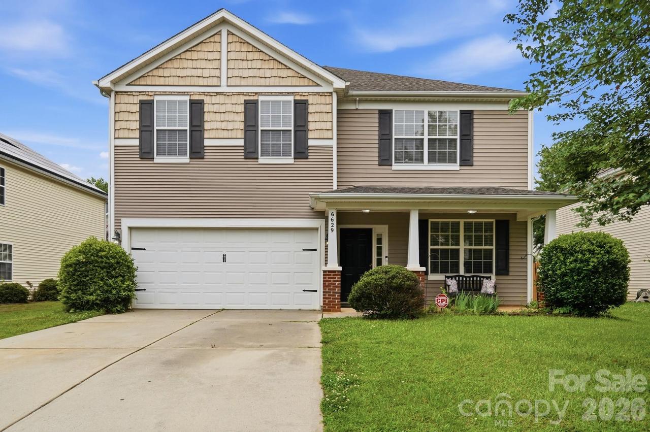 6629 Thistle Down Dr., Harrisburg, NC 28075
