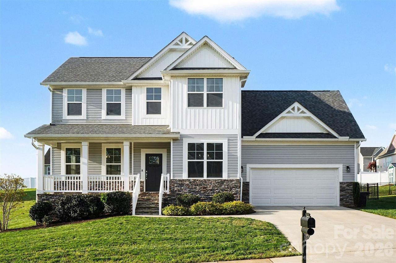 201 Garden View Ln., Shelby, NC 28152