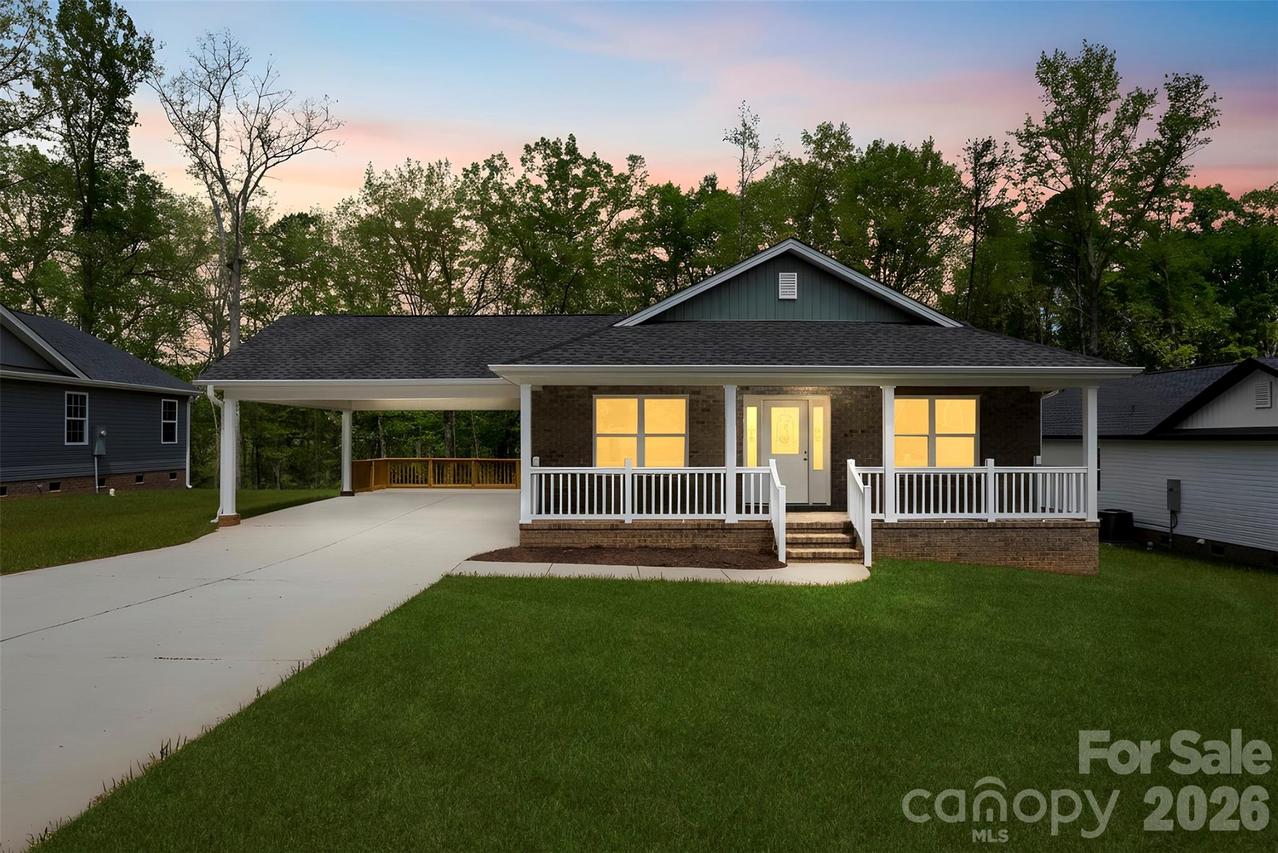 110 W Iowa Ave., Bessemer City, NC 28016