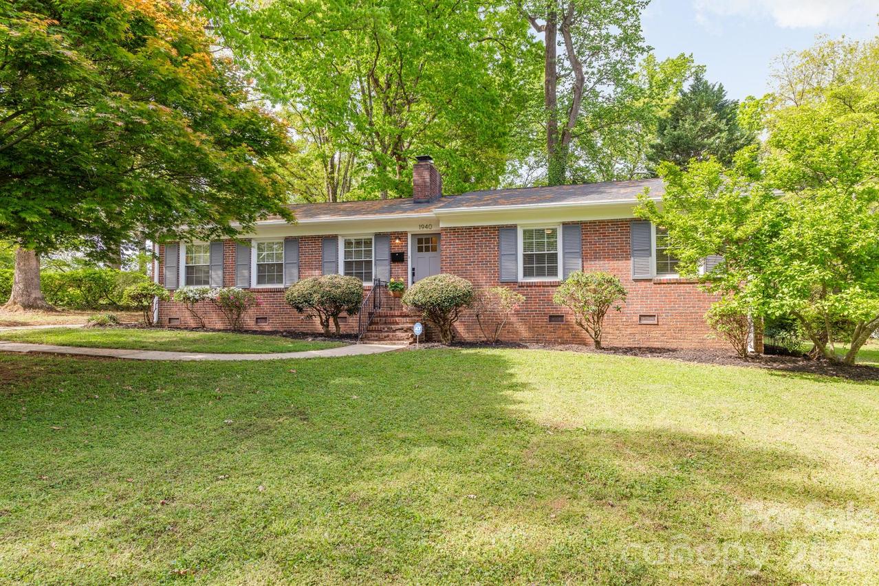 1940 Lansdale Dr., Charlotte, NC 28205