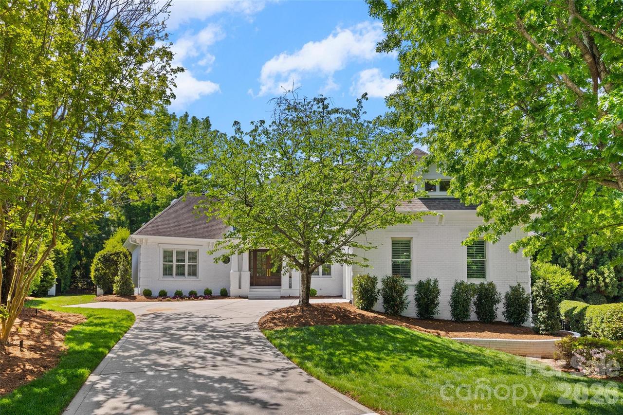 11110 Mcclure Manor Dr., Charlotte, NC 28277