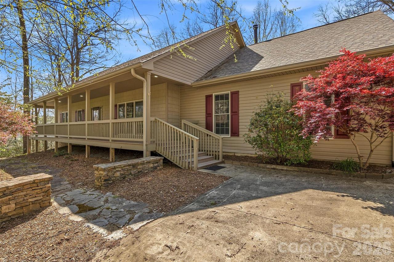 1244 Windover Dr., Brevard, NC 28712