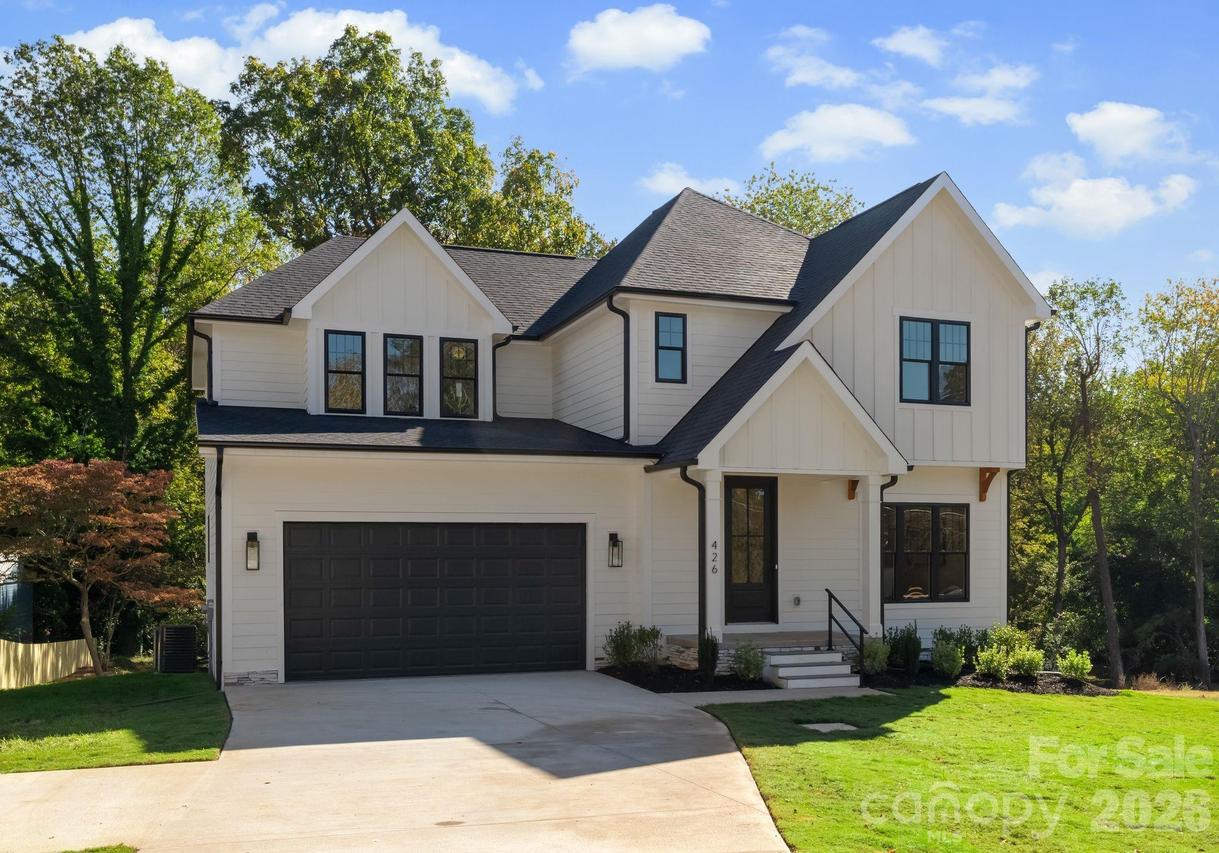 426 Richards Ln., Mooresville, NC 28115