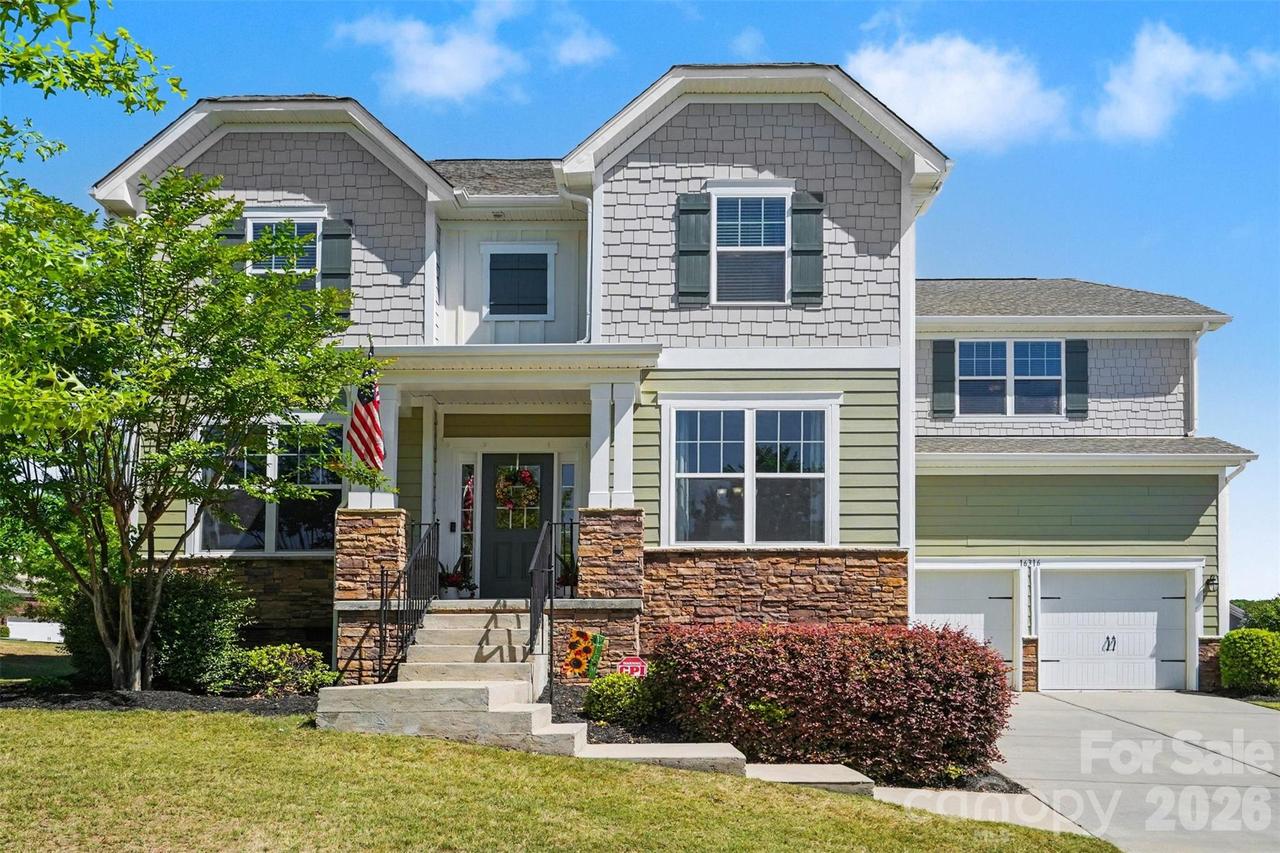 16316 Thoroughbred Trace Ln., Charlotte, NC 28278