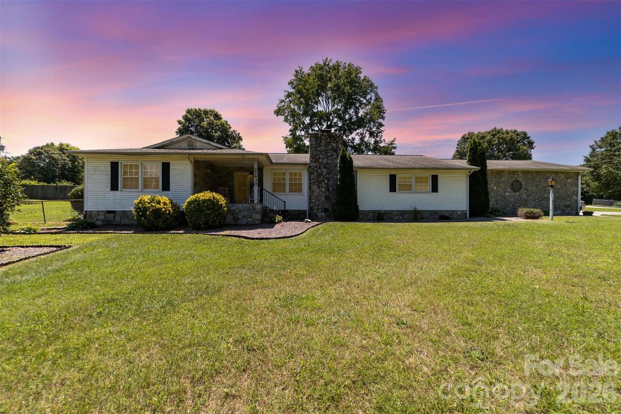 7430 Forney Hill Rd., Denver, NC 28037