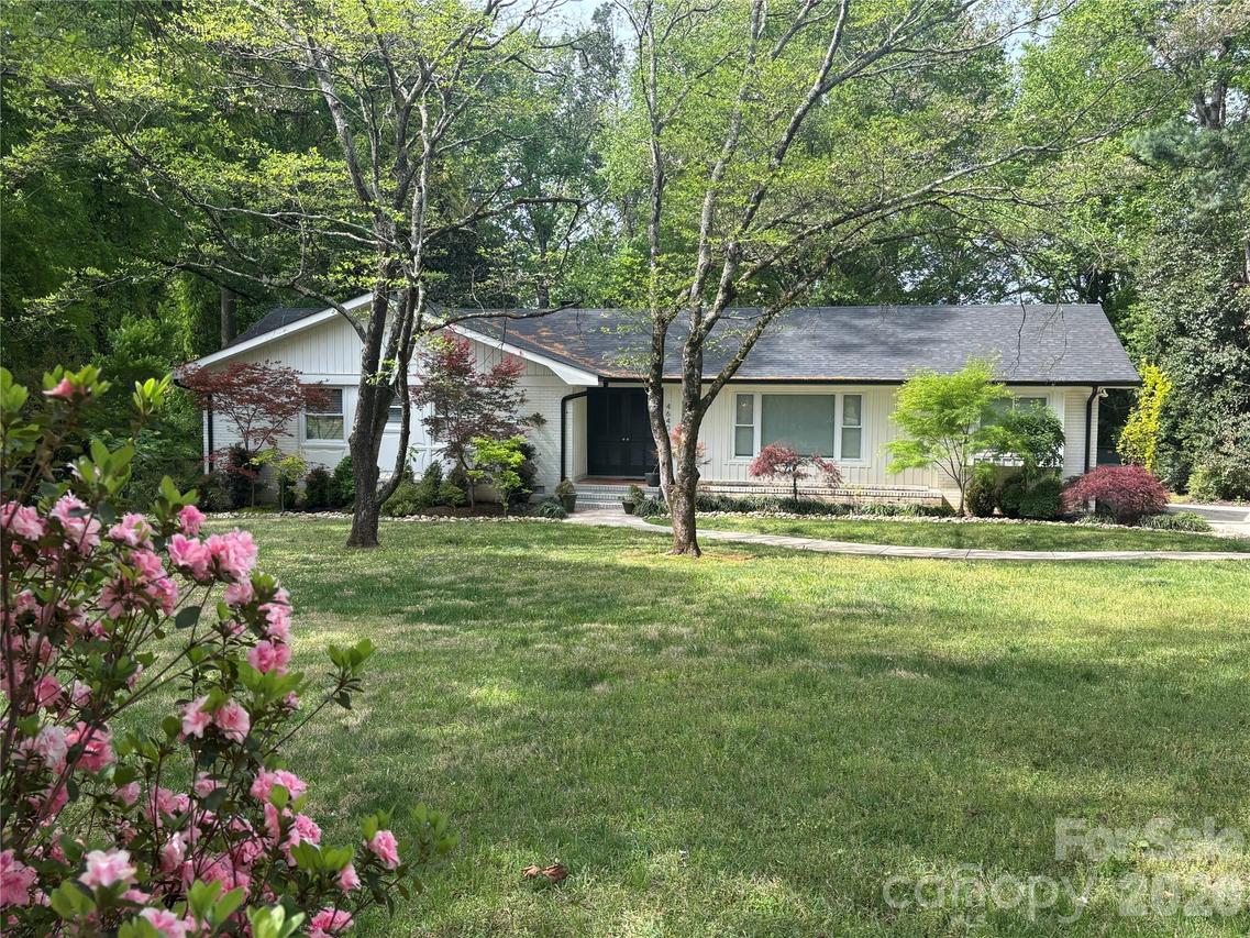 4640 Town And Country Dr., Charlotte, NC 28226