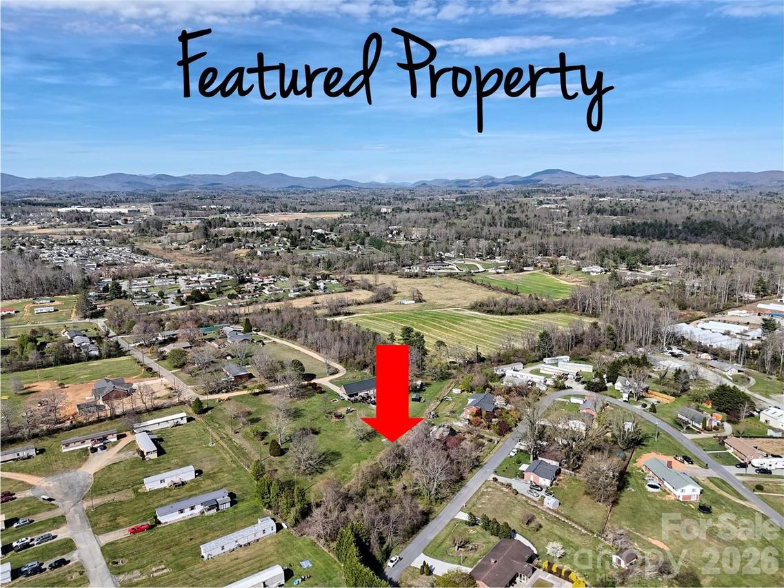 TBD Maplewood Knoll Dr., East Flat Rock, NC 28726