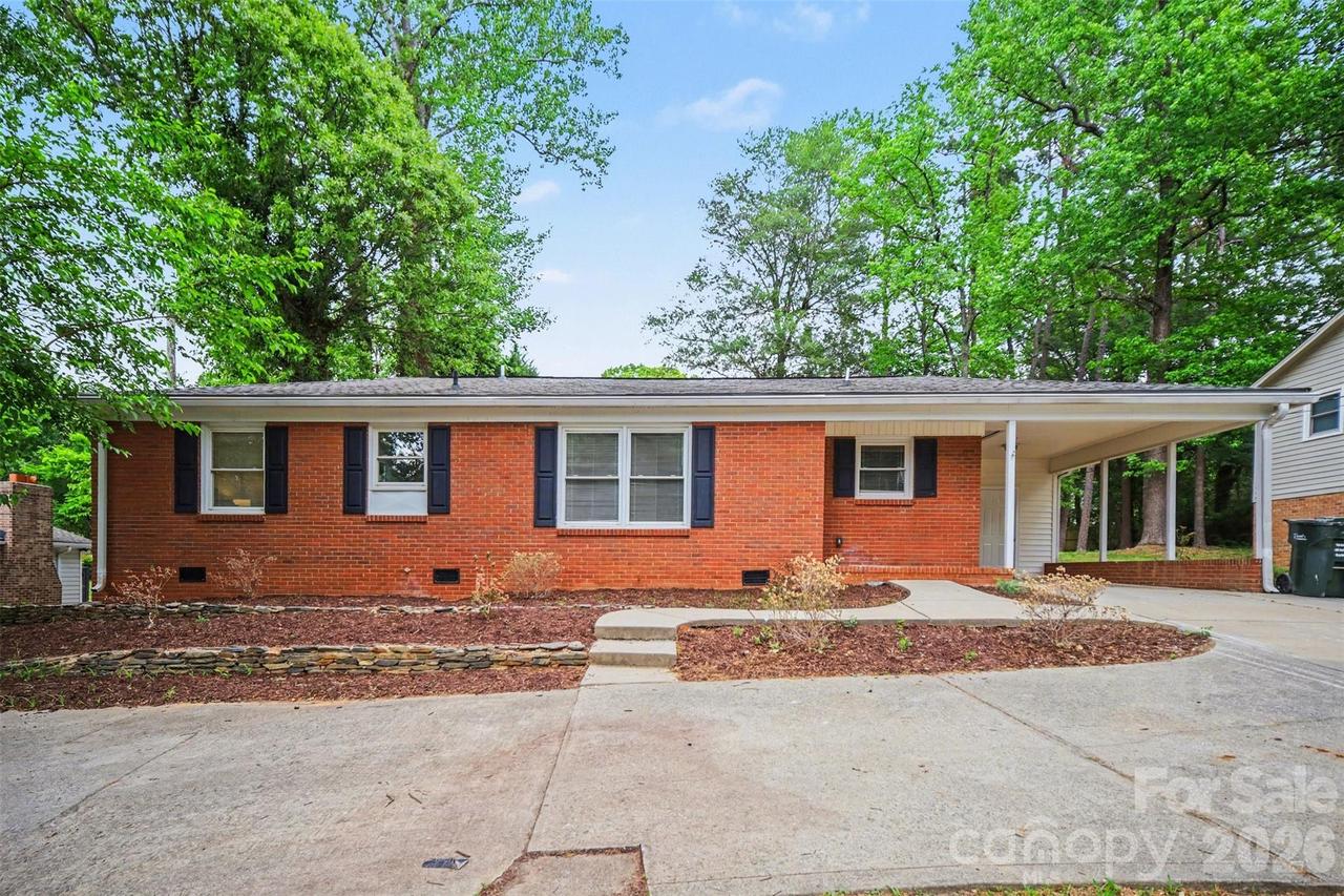 694 Forest St., Concord, NC 28025