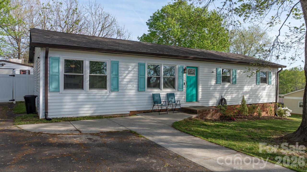 19 Claridge Ct., Newton, NC 28658