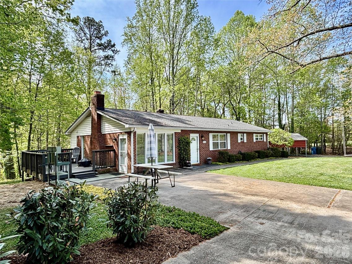 2730 4th Street Pl. #1-10, Hickory, NC 28601