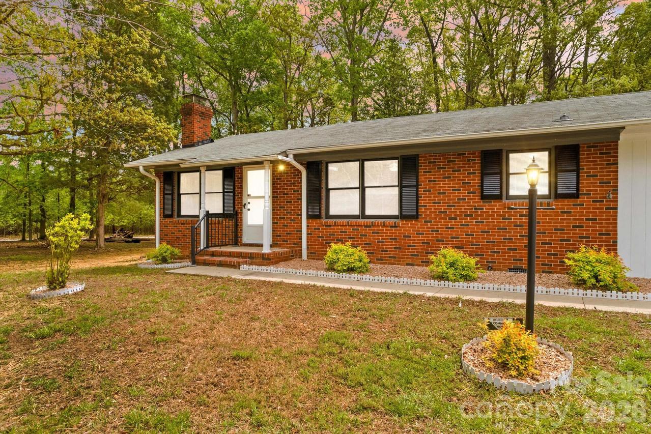 6325 Long Ferry Rd., Salisbury, NC 28146