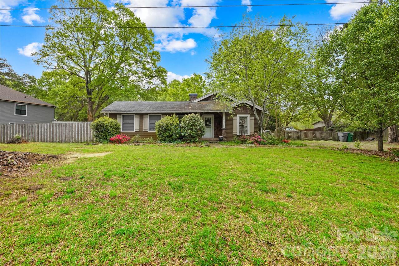 8035 Pleasant Grove Rd., Charlotte, NC 28216
