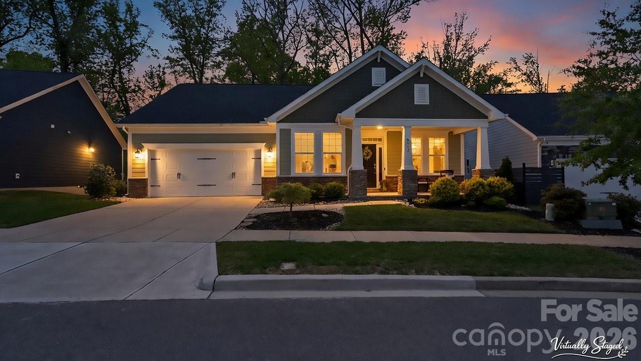 9912 Andres Duany Dr., Huntersville, NC 28078