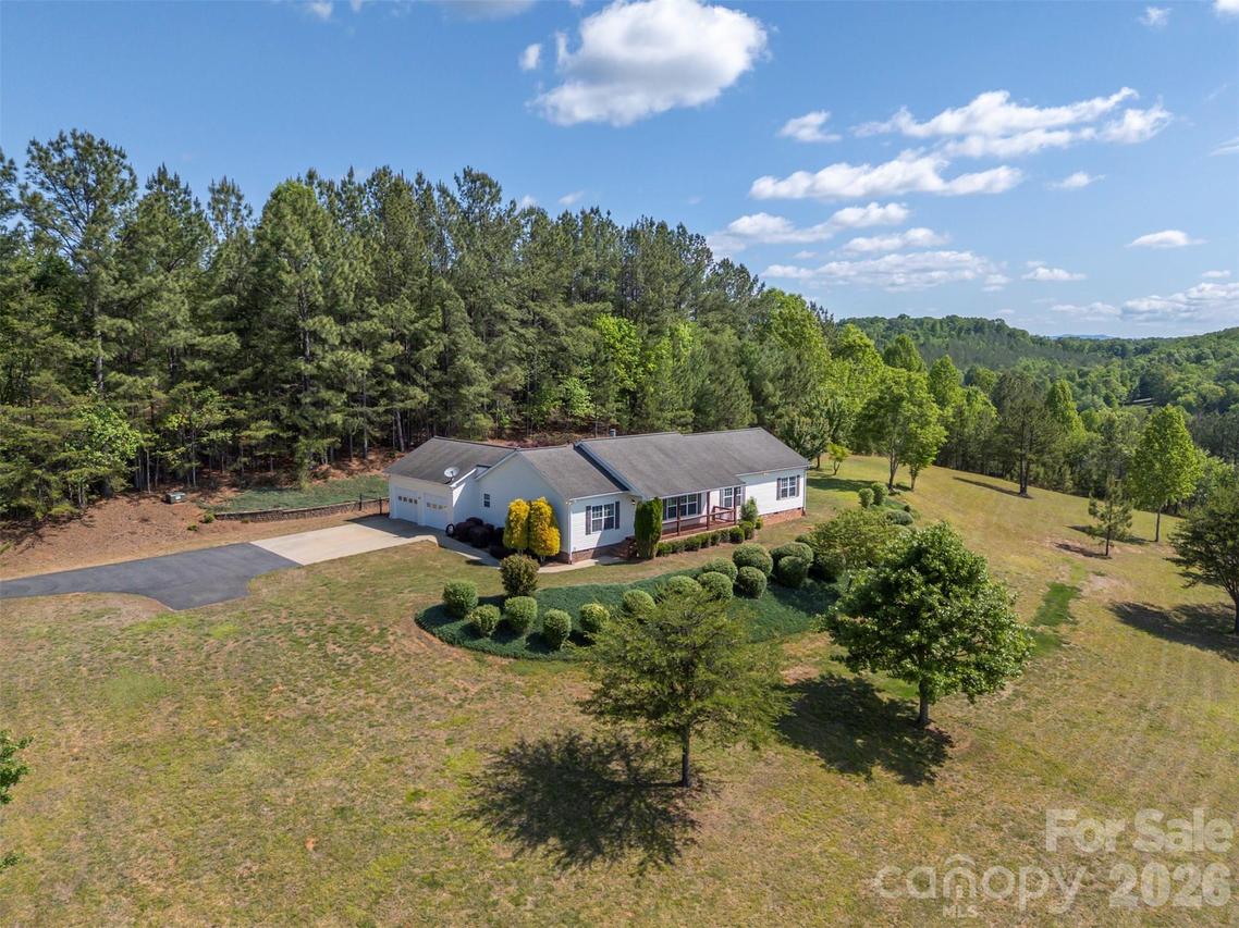 456 River Rd., Rutherfordton, NC 28139