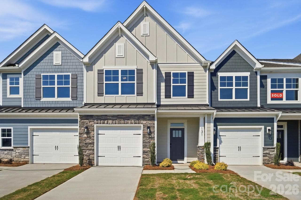 131 Viburnum Rd., Waxhaw, NC 28173