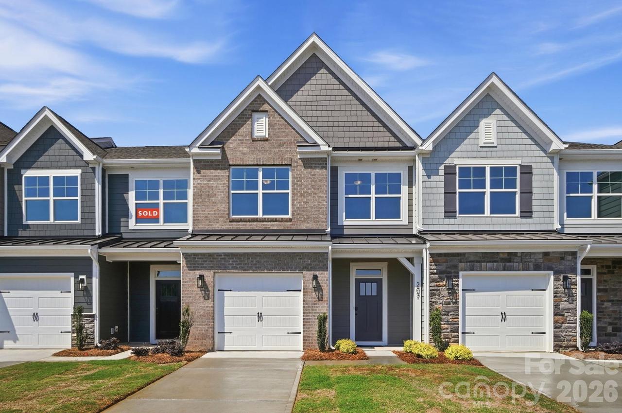 207 Viburnum Rd., Waxhaw, NC 28173