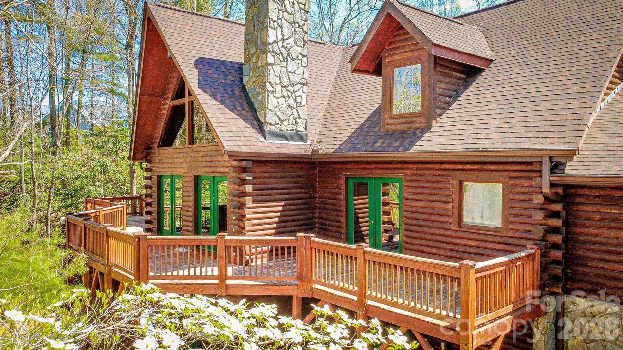 198 Ball Hill Pl., Marshall, NC 28753