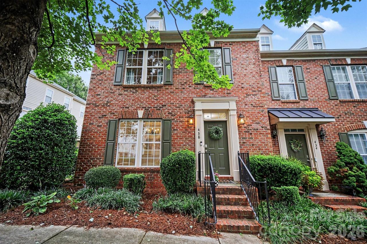 438 Magnolia St., Davidson, NC 28036