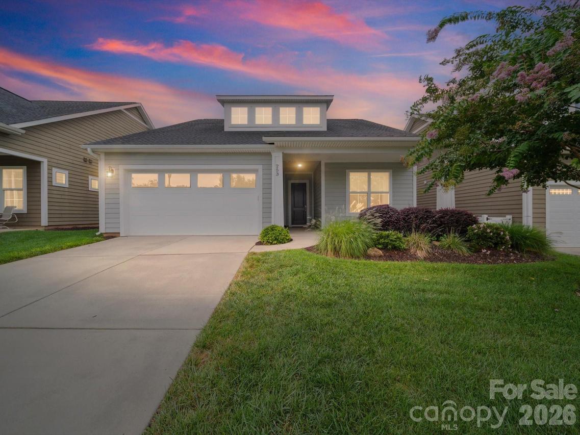 253 Stone Mountain Way, Denver, NC 28037