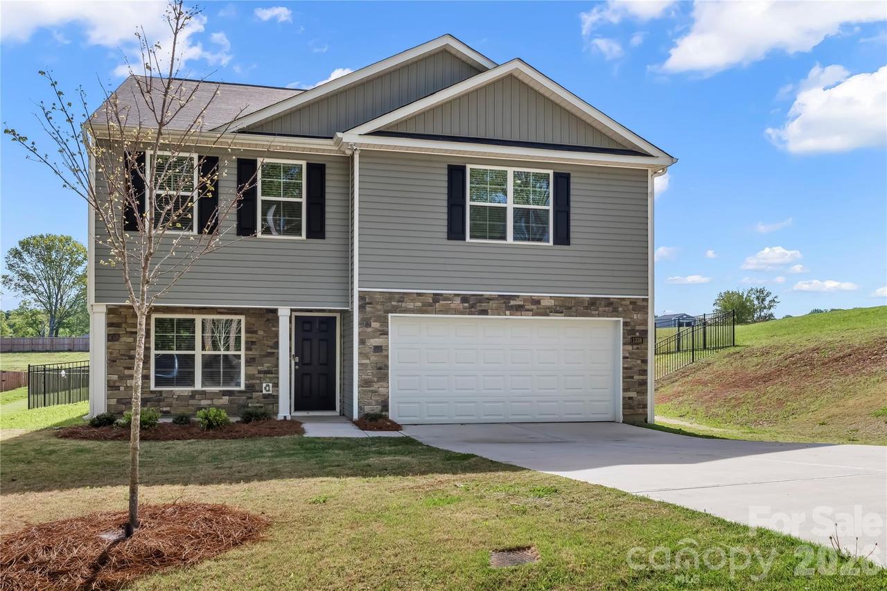 1338 Hickory Point Dr., Lexington, NC 27292