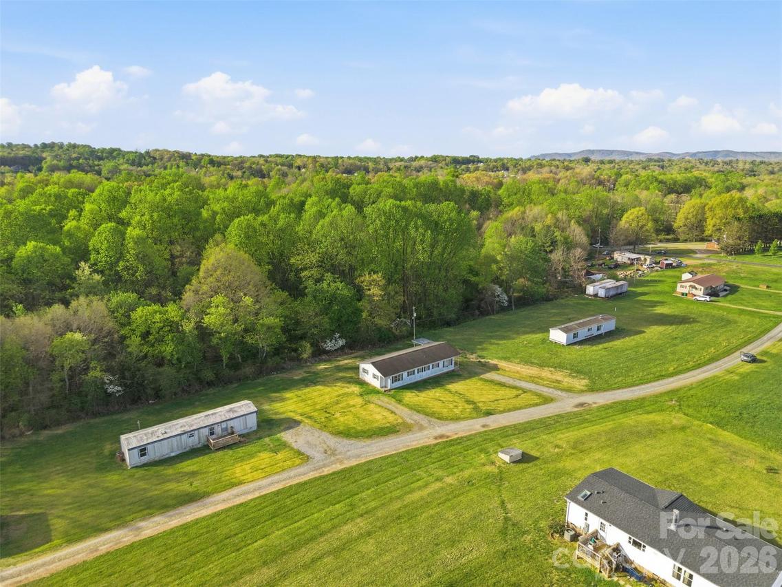 114/116/137/154 Harrington Place Dr., Taylorsville, NC 28681