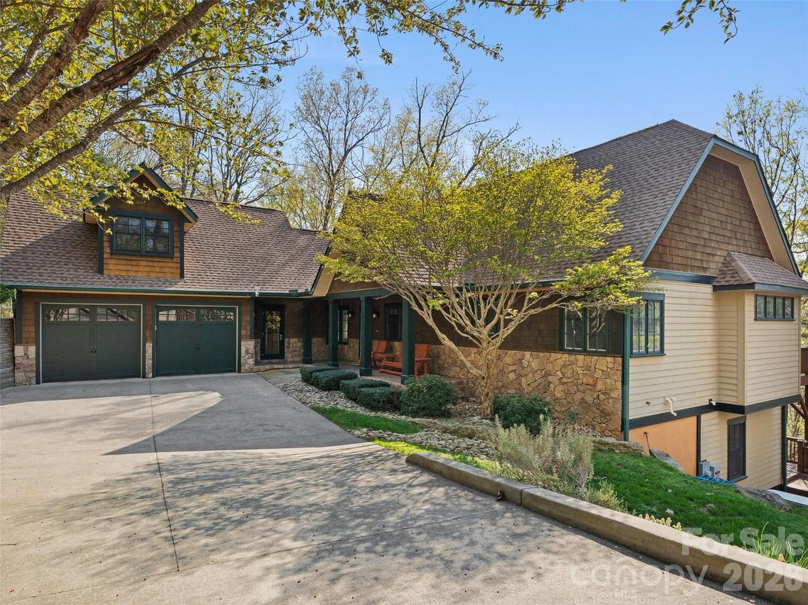 5 Stegall Ln., Asheville, NC 28805