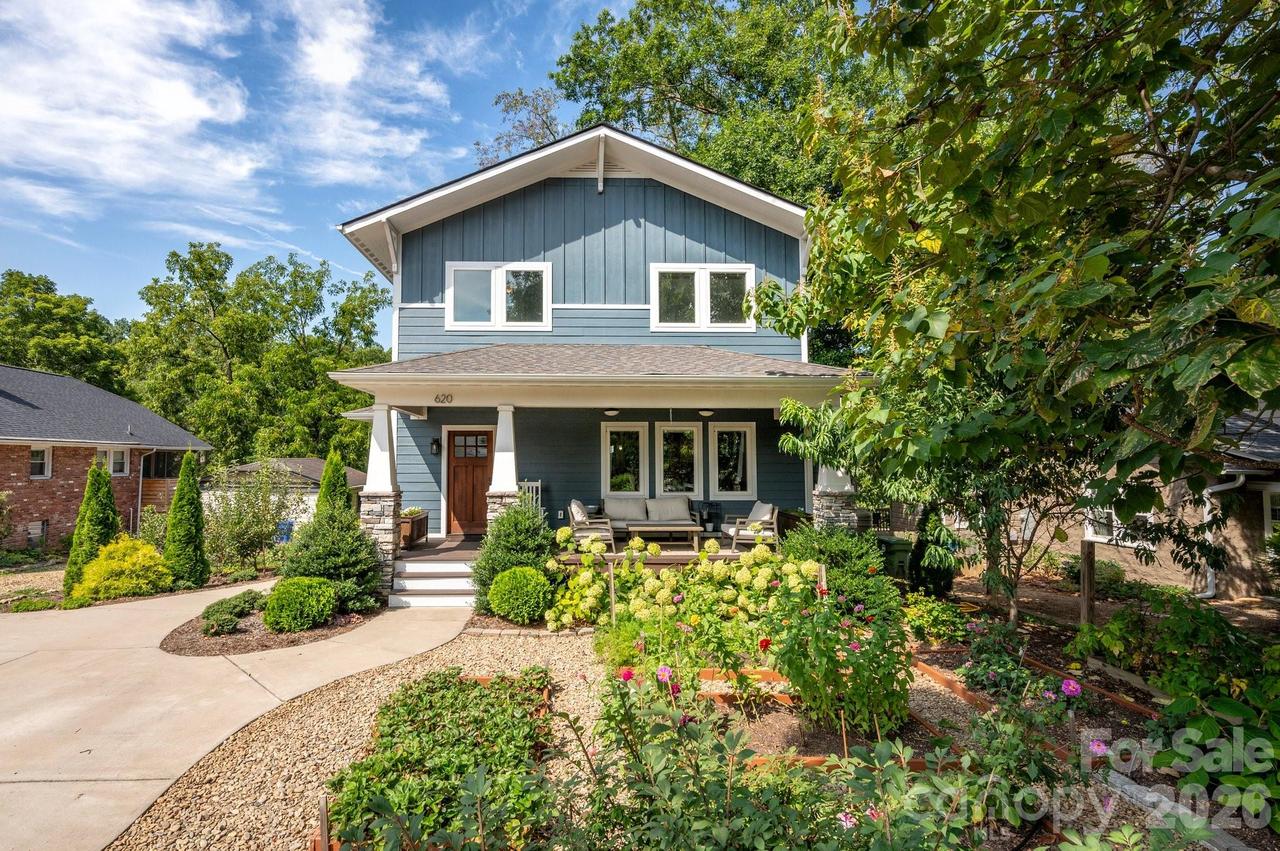 620 Brookshire St., Asheville, NC 28803