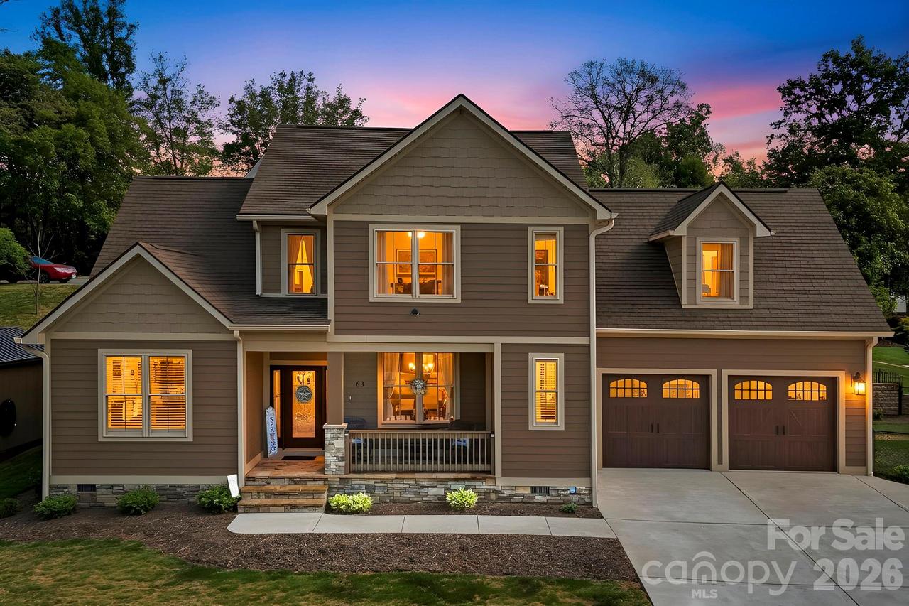 63 Old Spring Dr., Candler, NC 28715