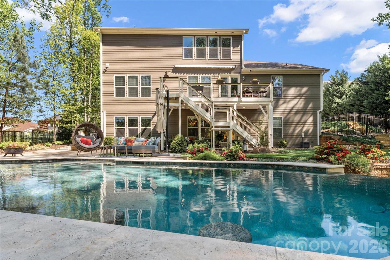 111 Abbeville Ln., Mooresville, NC 28117