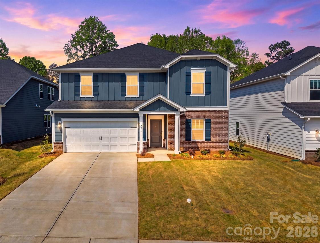 2076 Sunflower Cir., Newton, NC 28658