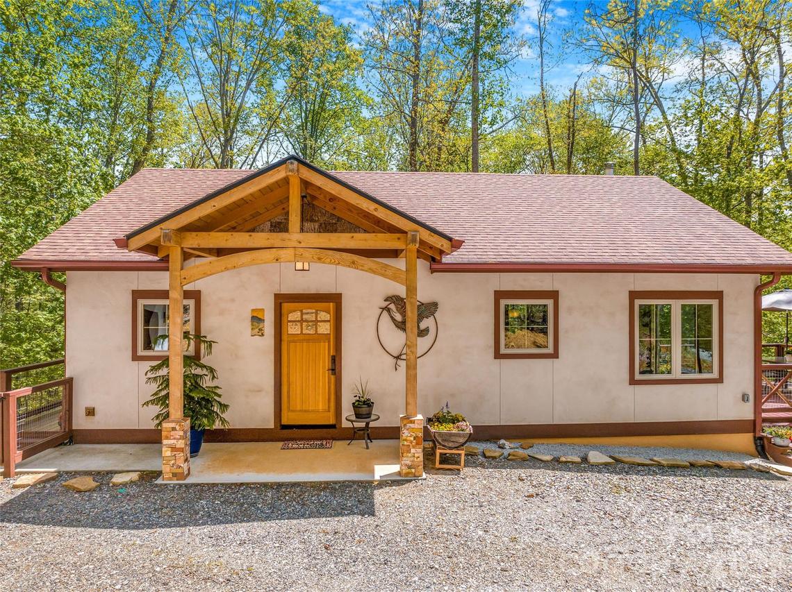446 Amanda Dr., Mars Hill, NC 28754