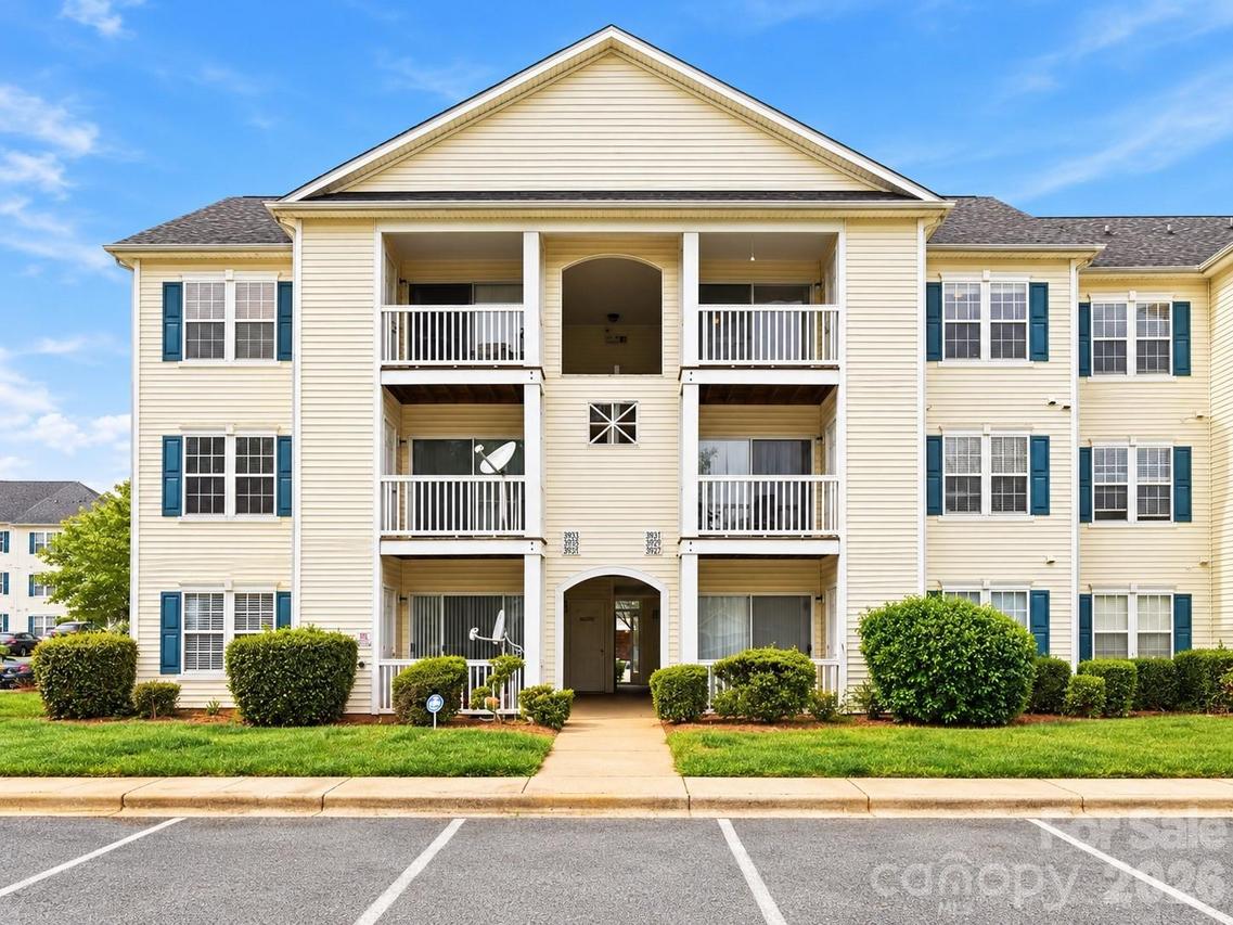 3937 Mohawk Ct., Charlotte, NC 28215