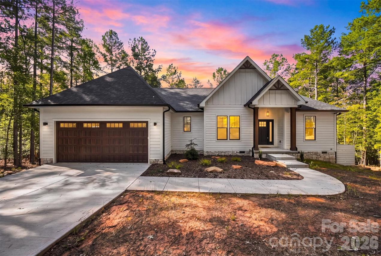 2157 Anchor Ln., Connelly Springs, NC 28612