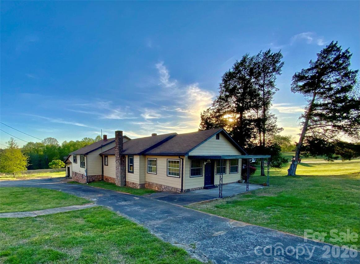 310 Horn Bottom Rd., Forest City, NC 28043