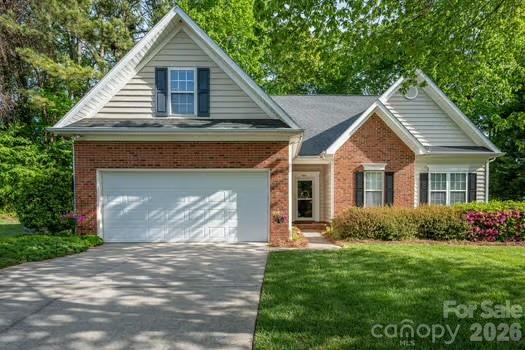 1614 Iverness Ct., Gastonia, NC 28056