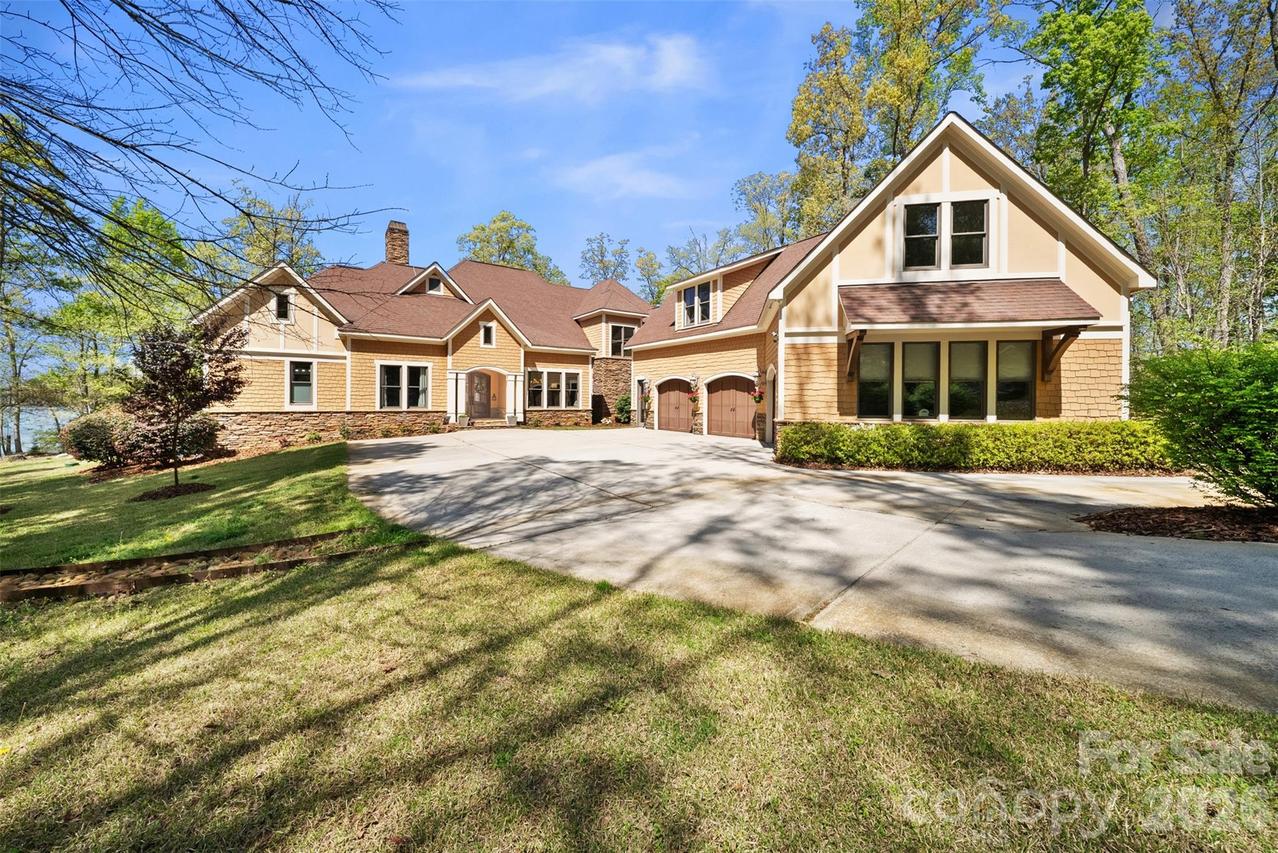 2312 Rocky Cove Ln., Denton, NC 27239