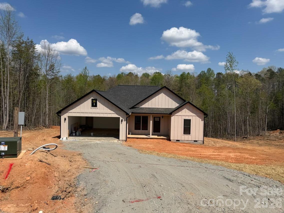 98 Lexxi Ln., Tryon, NC 28782