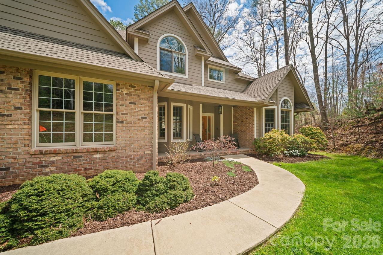 104 Black Hawk Ridge, Weaverville, NC 28787